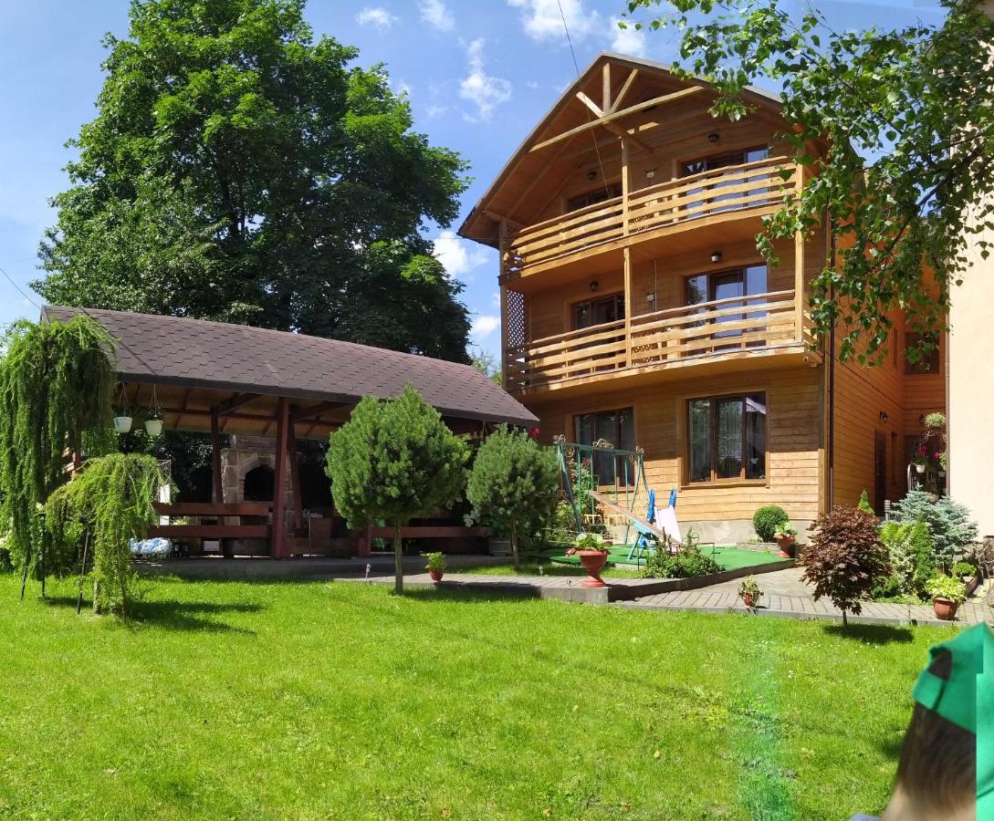 Guest House Shafran ياريمتشي المظهر الخارجي الصورة