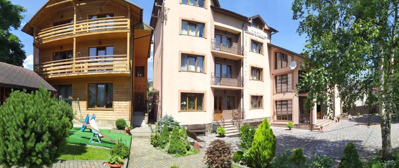 Guest House Shafran ياريمتشي المظهر الخارجي الصورة