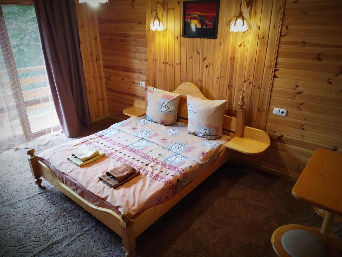 Guest House Shafran ياريمتشي المظهر الخارجي الصورة