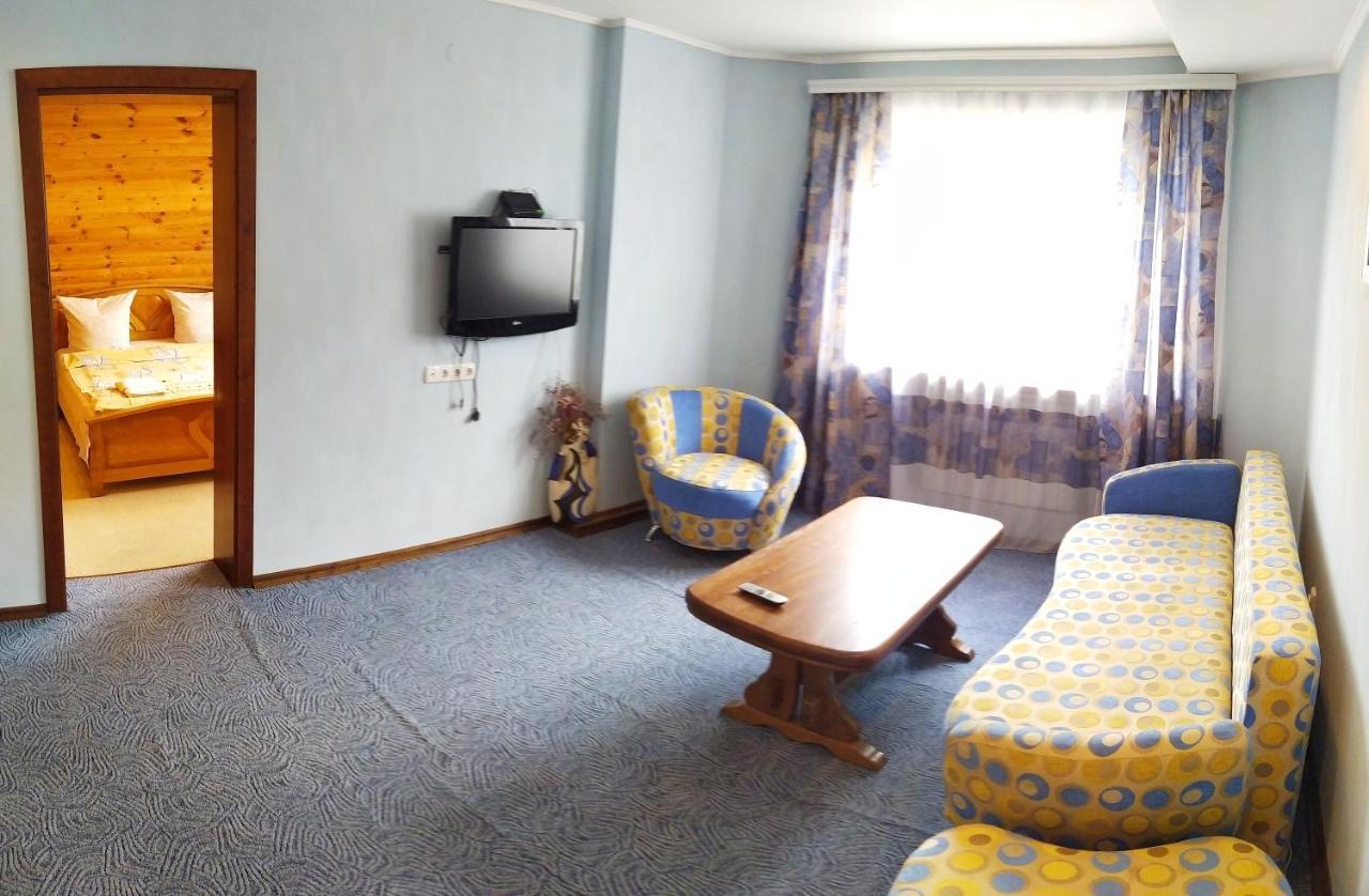 Guest House Shafran ياريمتشي المظهر الخارجي الصورة