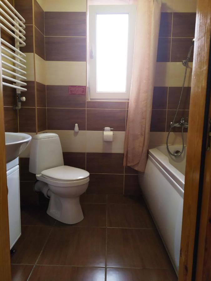 Guest House Shafran ياريمتشي المظهر الخارجي الصورة