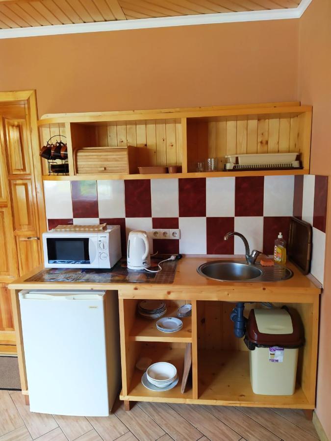 Guest House Shafran ياريمتشي المظهر الخارجي الصورة