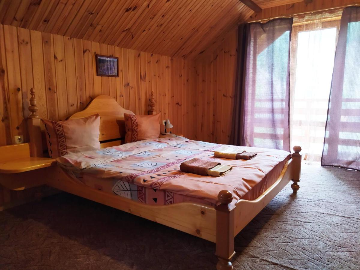Guest House Shafran ياريمتشي المظهر الخارجي الصورة